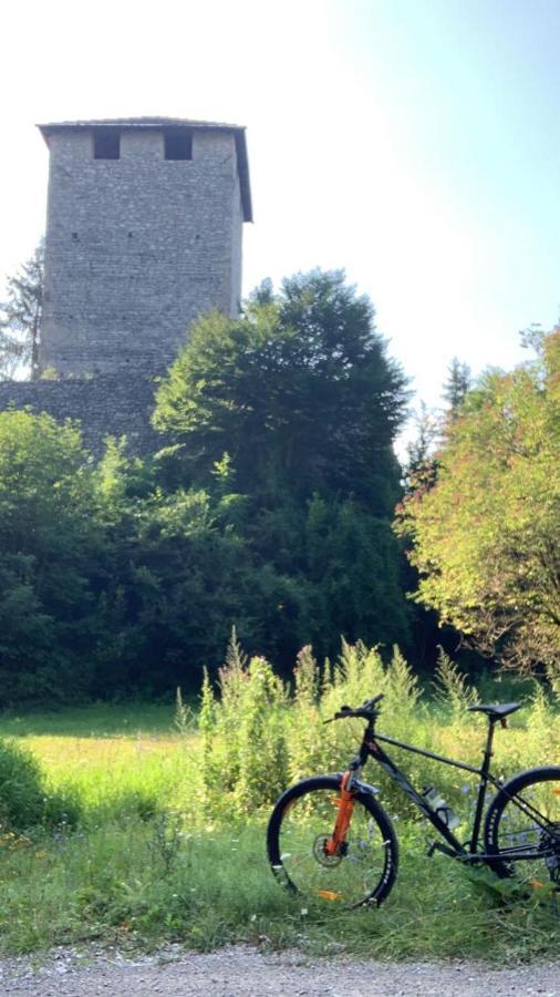 Fewo Berk Kuhnburg Buitenkant foto