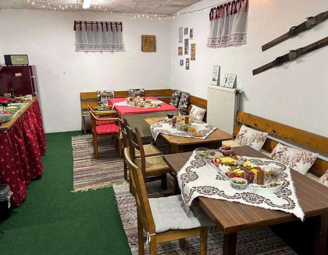 Fewo Berk Kuhnburg Buitenkant foto
